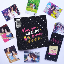 Mini Álbum de Figurinhas "Mais que amigas" Personalizado